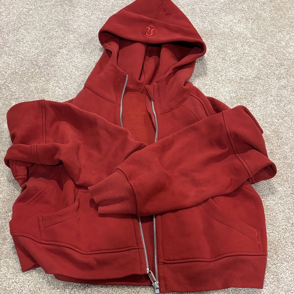 Lululemon burnt orange/red scuba xs/s